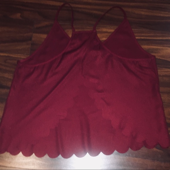 Maroon, scallop embellished, open back cami. - Picture 4 of 6